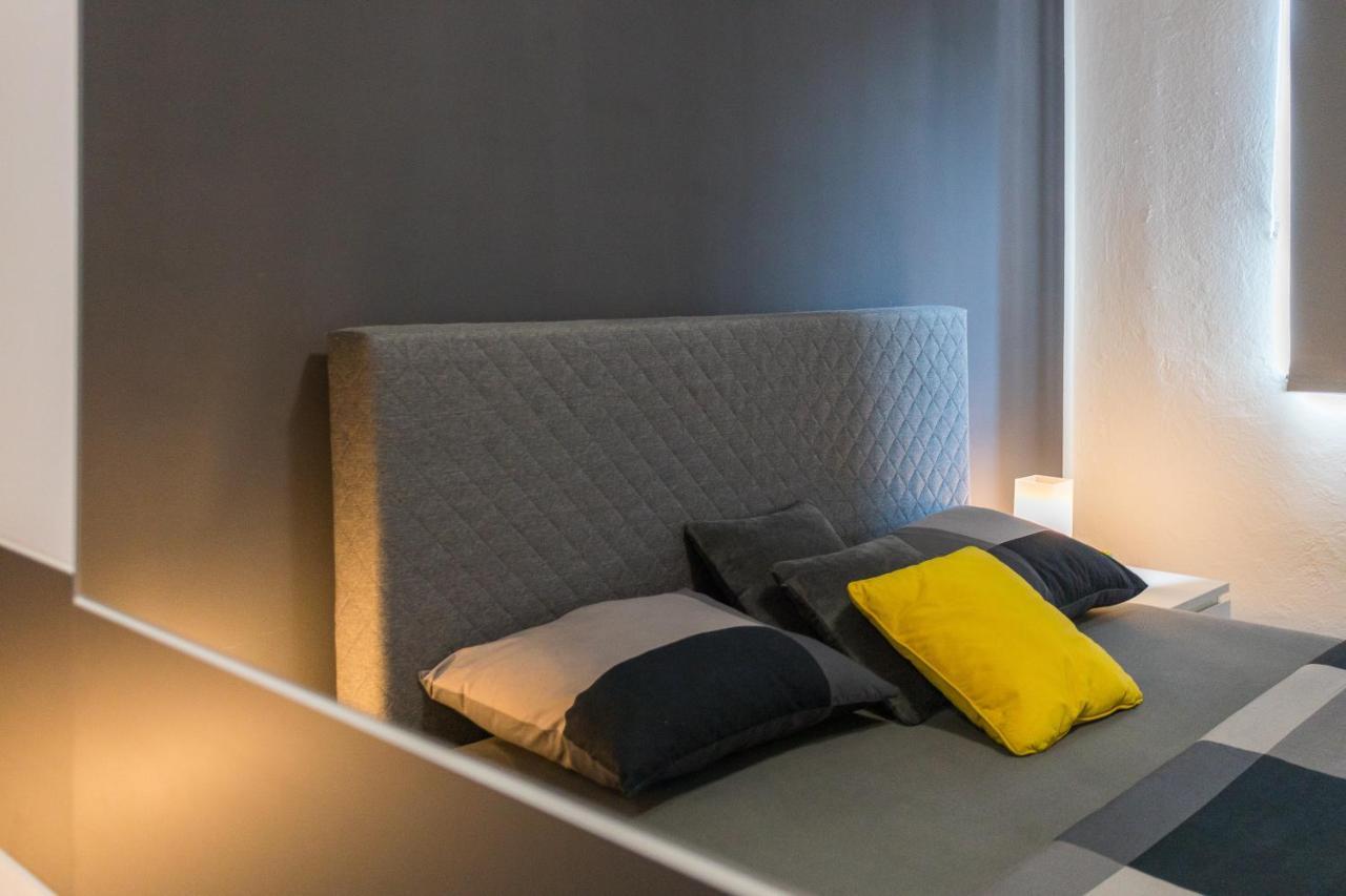 Laveruda Apartment With Balcony And Free Parking プーラ エクステリア 写真